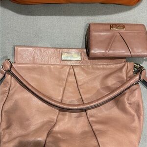 Marc by Marc Jacobs Elegant Pink Leather Women's Bag and Walet set